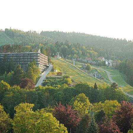 Cicha Z Duzym Balkonem- Miejsce Parkingowe W Garazu Appartement Krynica Zdroj